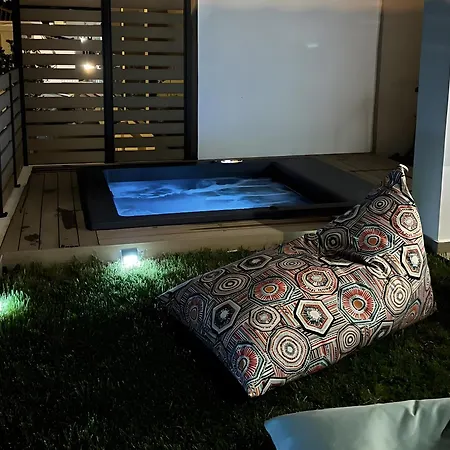 Mella Roa - Ivory Apartmán *