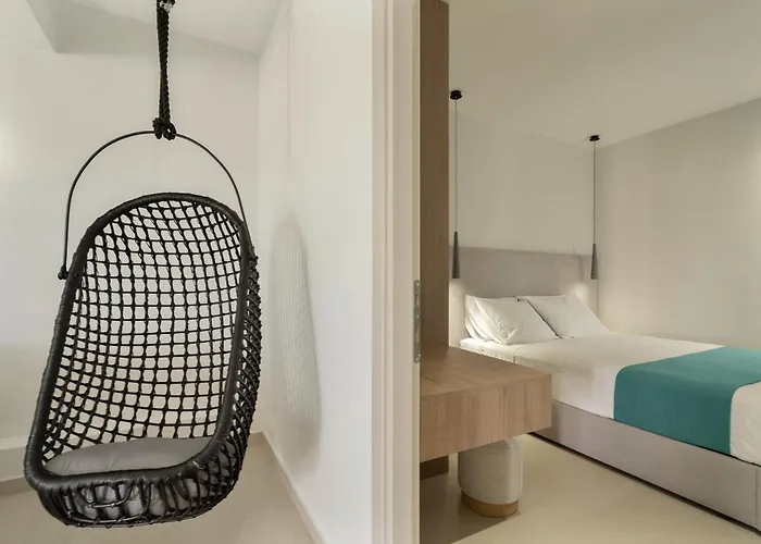 Mella Roa - Ivory Nydri (Lefkada)